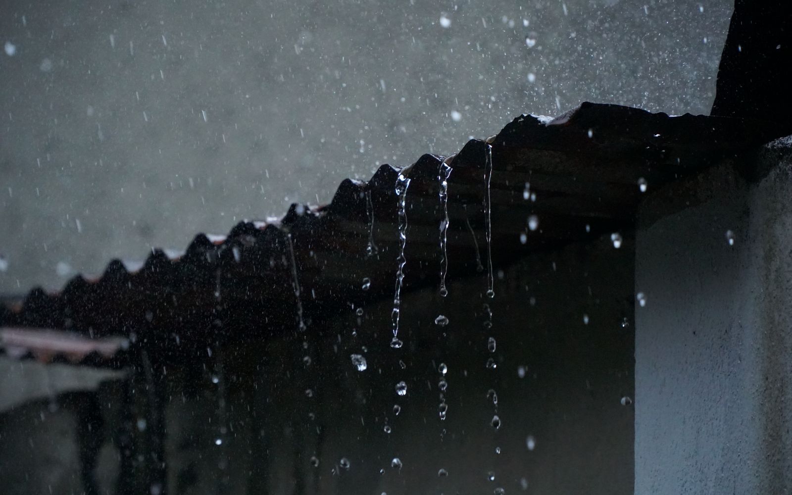 Rain on roof